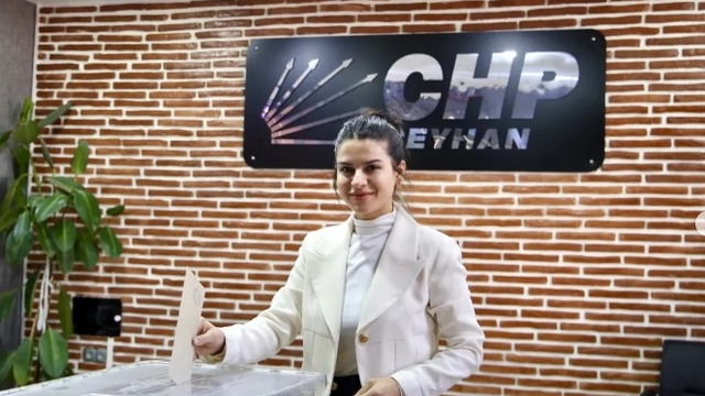 Ceyhan Belediyesi'nde Başkan Vekiliğini CHP'li aday kazandı