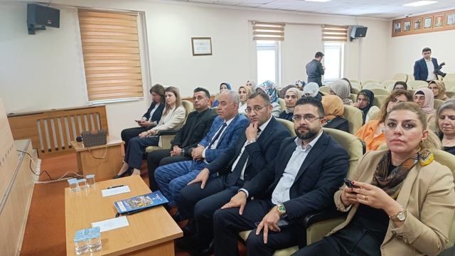 Erzurum'da kadın girişimcilere destek toplantısı yapıldı