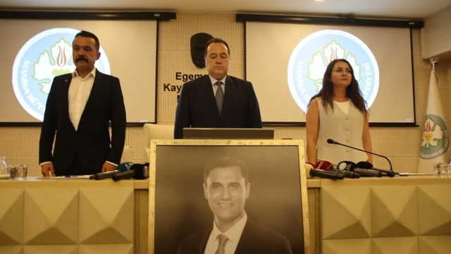 Manisa Büyükşehir Belediye Meclisi, Dutlulu başkanlığında toplandı