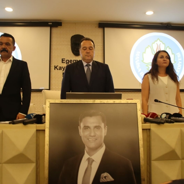 Manisa Büyükşehir Belediye Meclisi, Dutlulu başkanlığında toplandı