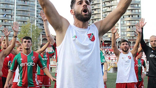 Karşıyaka'da Enes yuvadan uçtu