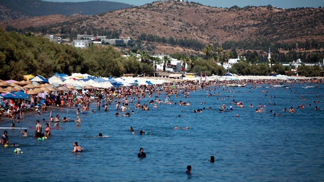 Bodrum'a hava ve deniz yoluyla 5 ayda 299 bin yabancı turist geldi