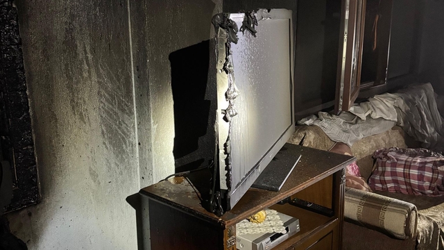 Balıkesir'de iki ikamette çıkan yangın söndürüldü