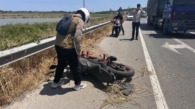 Samsun'da devrilen motosikletin sürücüsü yaralandı