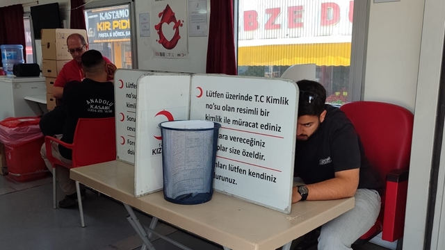 Sorgun'da düzenlenen kan bağışı kampanyası devam ediyor