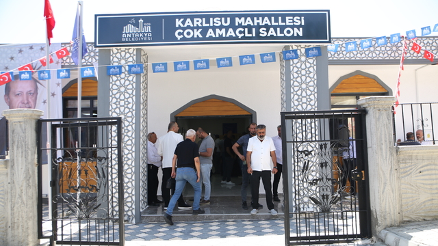 Antakya'da çok amaçlı salon törenle açıldı