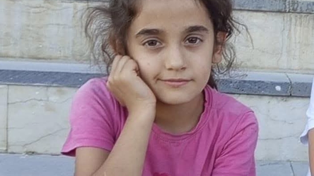 Diyarbakır'da 9 yaşındaki Yasemin, merdiven boşluğunda öldürülmüş halde bulundu