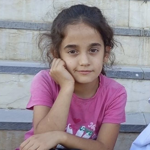 Diyarbakır'da 9 yaşındaki Yasemin, merdiven boşluğunda öldürülmüş halde bul...