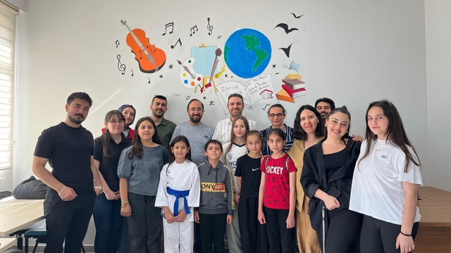 Kıbrıscık'ta karate sporu yapan çocuklara dijital hikaye anlatım atölyesi düzenlendi