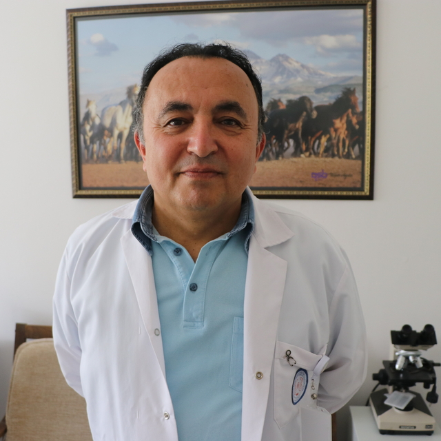 Uzmanından 'keneyi tırnaklarınız ile ezmeyin' uyarısı