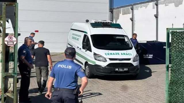 Hatice'nin katiline şikayetçi olduğu 3 farklı suçtan da ceza verildi; savunmasına itibar edilmedi