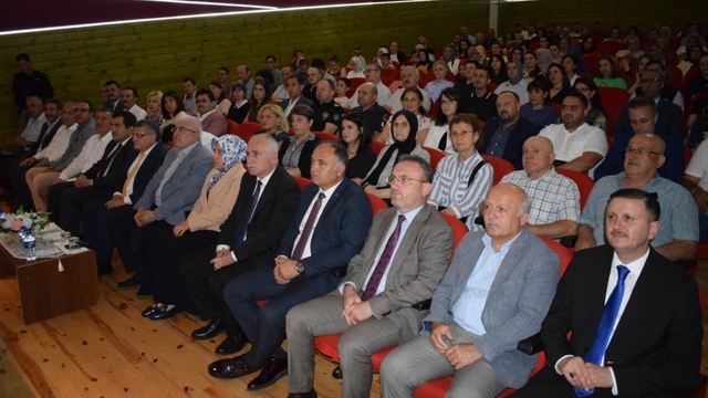 Sinop'ta şair Ahmet Muhip Dıranas'ı anma etkinliği düzenlendi