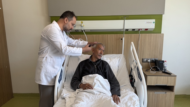 3 yıldır işitme kaybı bulunan hasta, koklear implant ameliyatıyla sağlığına kavuştu