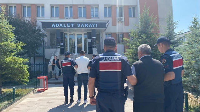 Eskişehir'de tefeciliğe 2 tutuklama