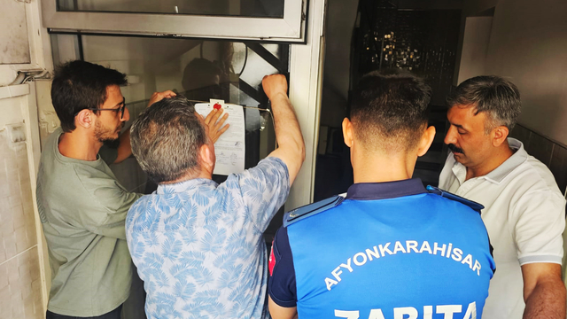 60 yıllık gazetenin binası yapı ruhsatı ve mimari projeye aykırılıklar nedeniyle mühürlendi