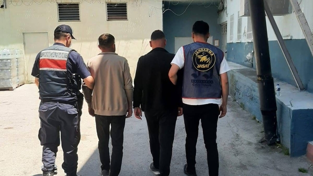 Kastamonu'da firari 2 hükümlü yakalandı