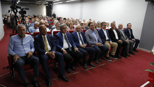 CHP Genel Başkan Yardımcıları Karatepe ve Bağcıoğlu, "Ekonomi ve Güvenlik Politikaları Paneli"ne katıldı