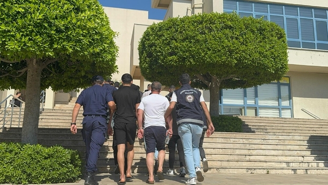 Marmaris'te göçmen kaçakçılığı operasyonu: 7 tutuklama