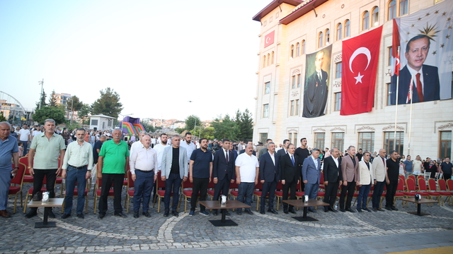 Siirt'te tayini çıkan emniyet personeli için veda programı düzenlendi