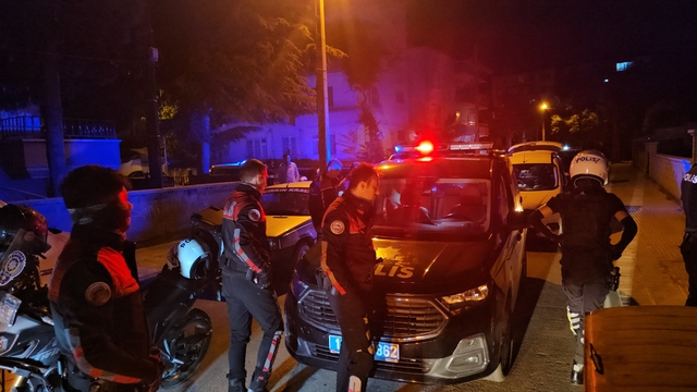 Çorum'da polisten kaçan sürücü polis kovalamacasıyla yakalandı