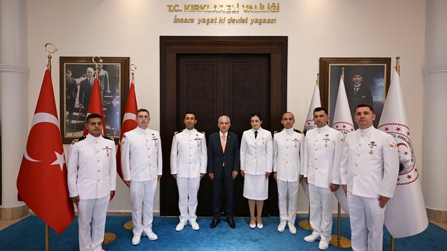 Demirköy Sahil Güvenlik Karakol Komutanı Üsteğmen Dürüster'den Vali Turan'a ziyaret