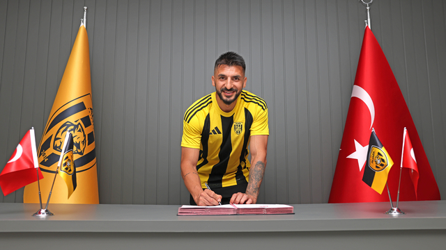 Aliağa FK Sergen'le imzaladı