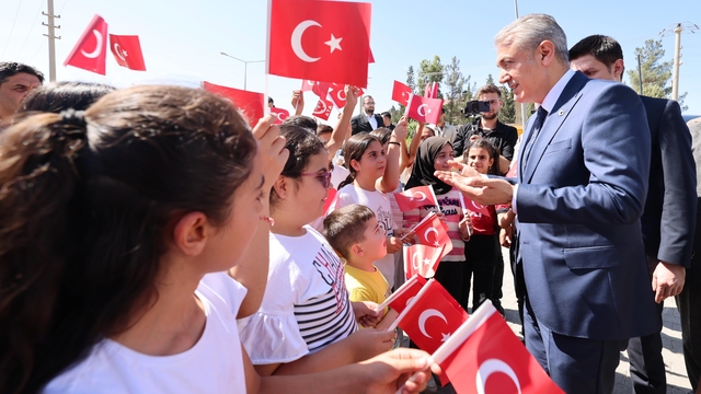Mardin Valisi Tuncay Akkoyun, Nusaybin ilçesini ziyaret etti