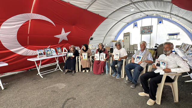 Diyarbakır anneleri evlatlarını istiyor