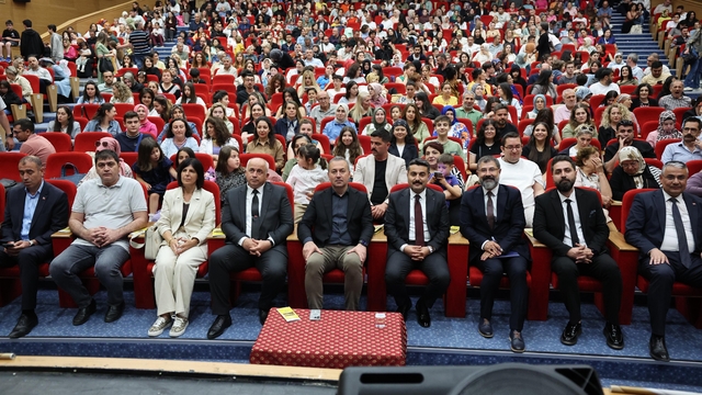 Sivas Maarif Orkestrası konser verdi