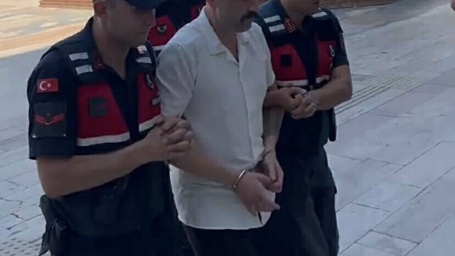 21 yıl kesinleşmiş hapis cezasıyla aranan hükümlü yakalandı