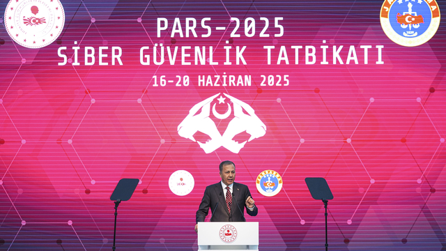 Bakan Yerlikaya, Pars-2025 Siber Güvenlik Tatbikatı Seçkin Gözlemci Günü'nde konuştu: