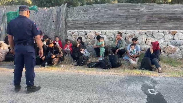 Çanakkale'de 30 düzensiz göçmen yakalandı
