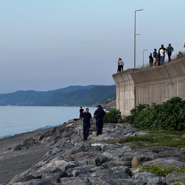 Düzce'de denize giren kişi boğuldu