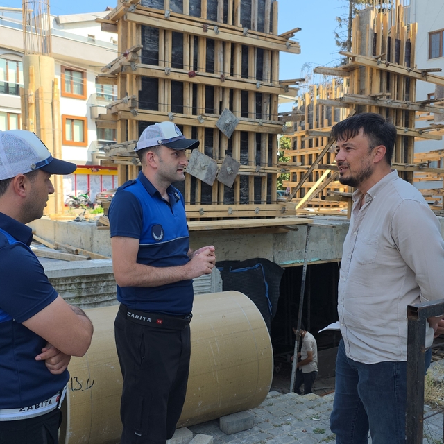 Zabıta ekiplerinden inşaatlara 'YKS' uyarısı