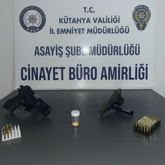 Kütahya'da aracında kaliforniyum maddesi bulunan sürücü tutuklandı