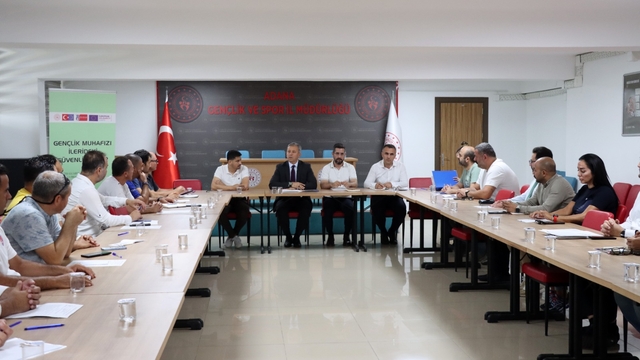 Adana'da federasyonların il temsilcileriyle toplantı düzenlendi