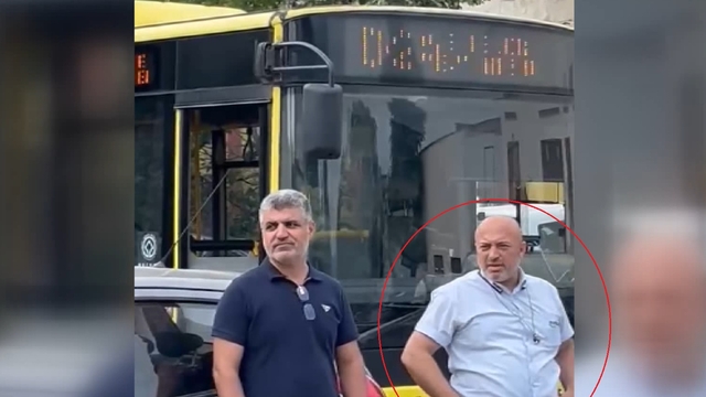 Otobüs şoförü, 'Benim yüzümden geç kaldılar' diyerek 5 adayı sınav binasına aldırdı