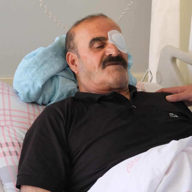 Van (SBÜ) Eğitim ve Araştırma Hastanesi Göz Kliniği'nde günde 900 hastaya h...