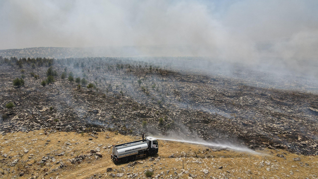 Gaziantep'te çıkan örtü yangını söndürüldü