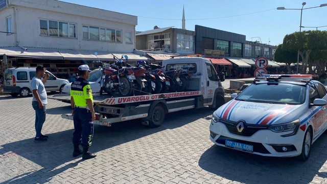 Alanya'da motosiklet kullanıcılarına yönelik denetim yapıldı