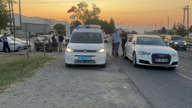 Tekirdağ'da park halindeki tıra çarpan motosikletin sürücüsü öldü