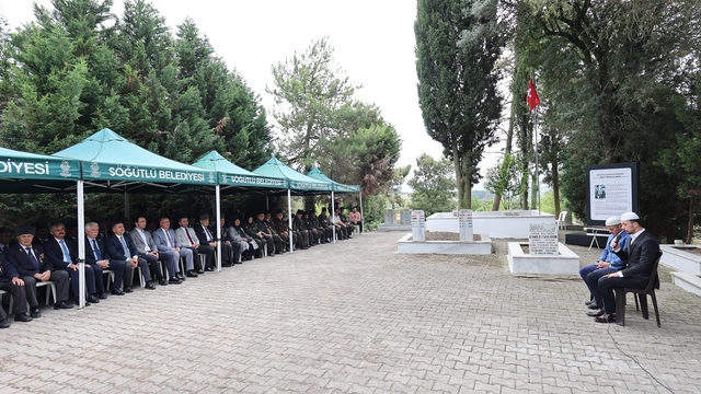 Adapazarı'nın düşman işgalinden kurtuluşunun 104. yılı kutlandı