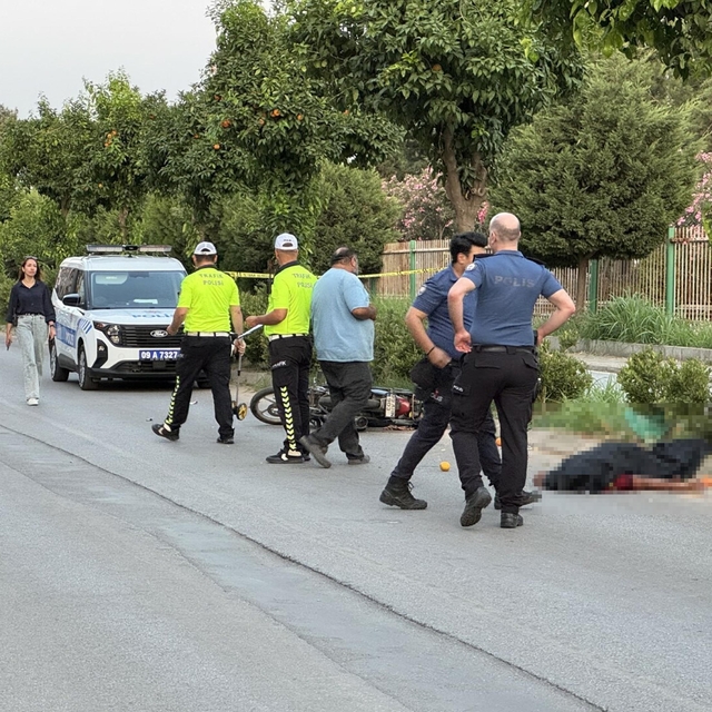 Aydın'da ağaca çarpan motosikletli öldü