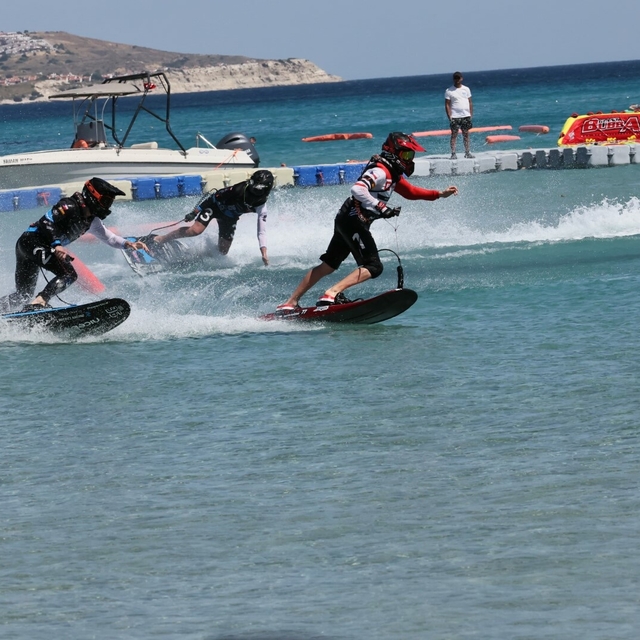 Çeşme'de Dünya Motosurf Şampiyonası sona erdi