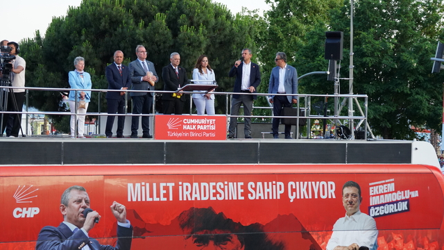 CHP Genel Başkanı Özel partisinin Tekirdağ mitinginde konuştu: