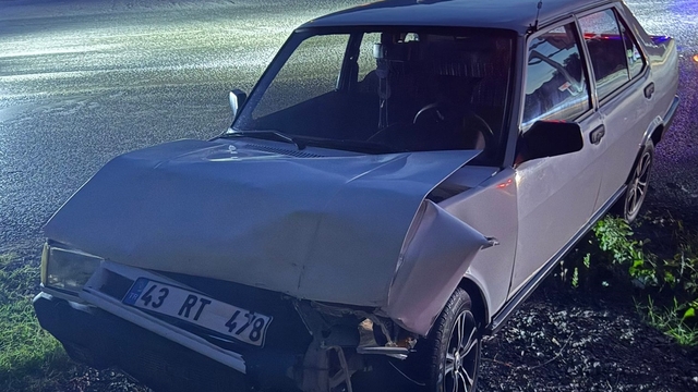 Bursa'da iki otomobil çarpıştı: 2 yaralı