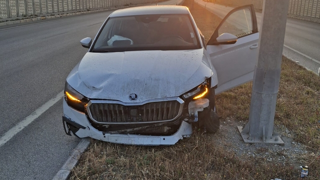 Amasya'da çarpışan iki otomobildeki 4 kişi yaralandı