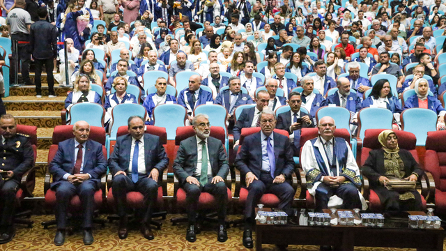 Uşak Üniversitesince, TBMM Milli Savunma Komisyonu Başkanı Akar'a fahri doktora ünvanı