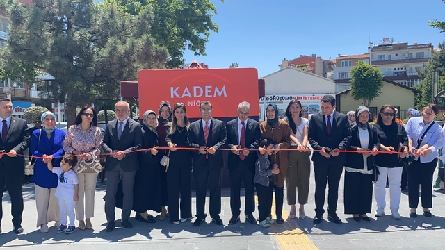 Niğde'de el sanatları sergisi açıldı