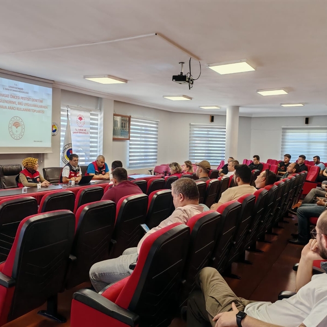 Çanakkale'de üreticilere bitki koruma ürünlerinin kullanımı ve denetimleri...